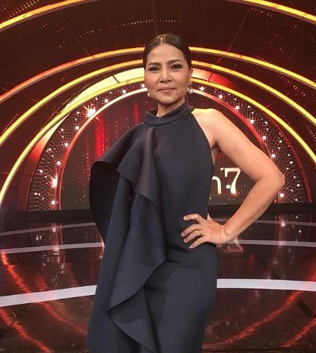 สุนารี ราชสีมา 