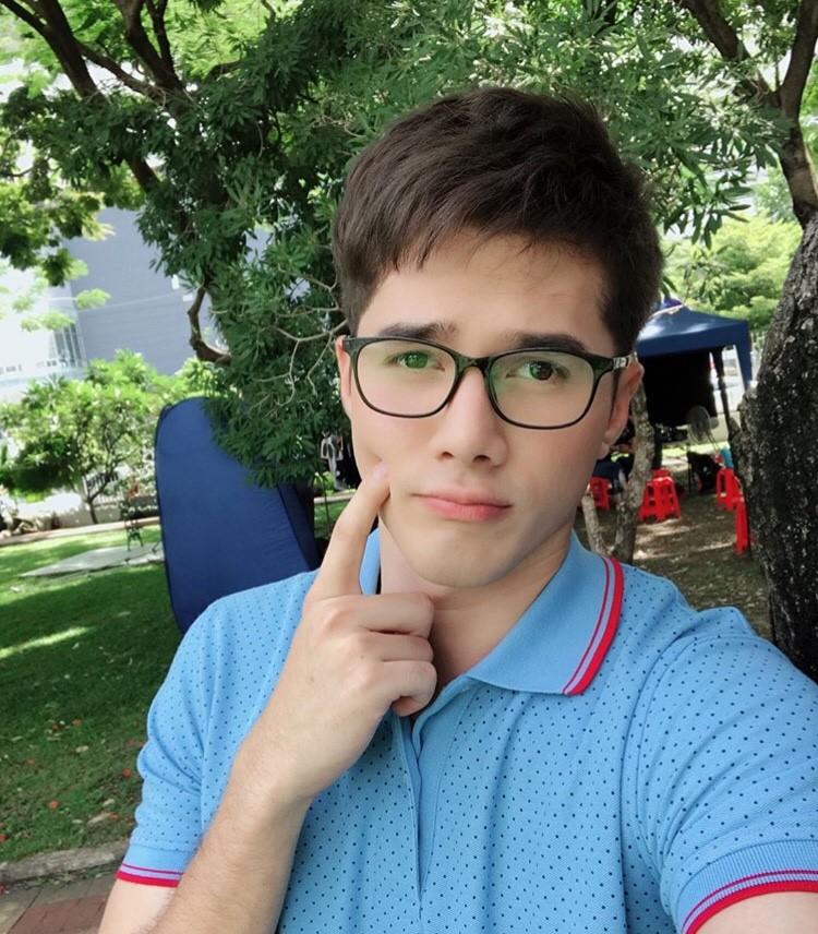 มิกค์ ทองระย้า