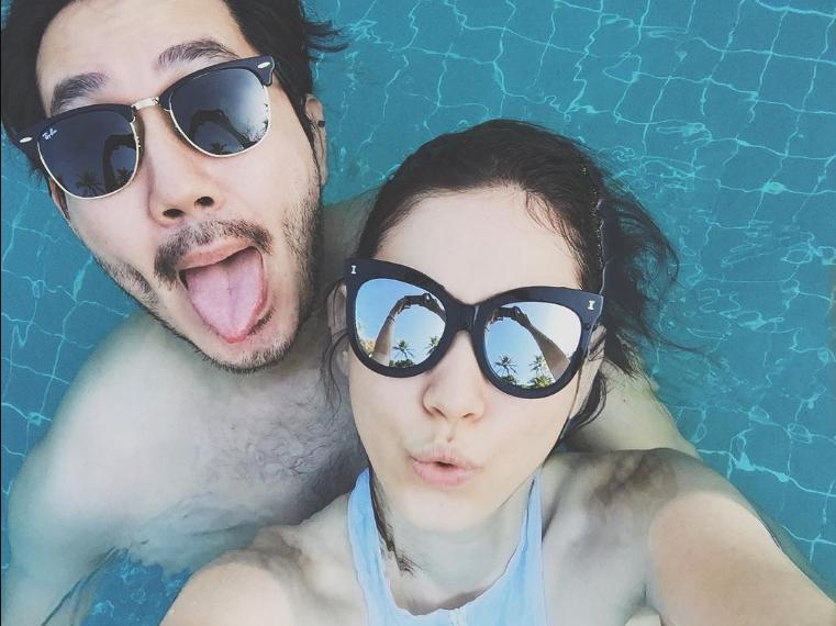 แมท ภีรนีย์ กับแฟน