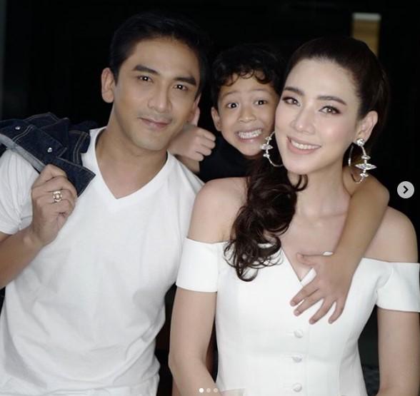 เอ๋ ป๋อ