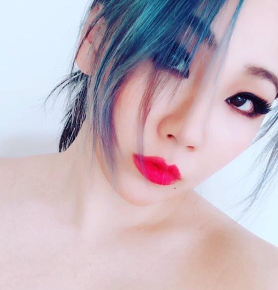 CL วง 2NE1