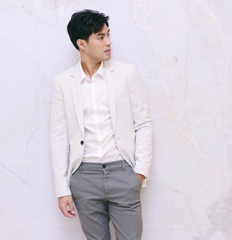 ท็อป จรณ