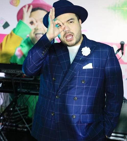 โอ๊ต ปราโมทย์