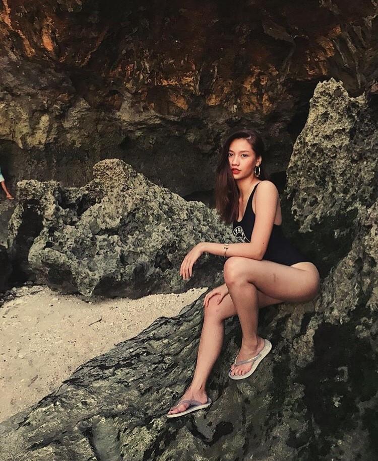 เมทัล สุขขาว