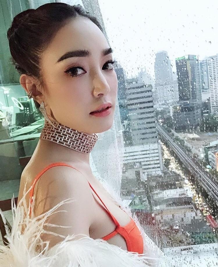 เมย์ พิชญ์นาฏ