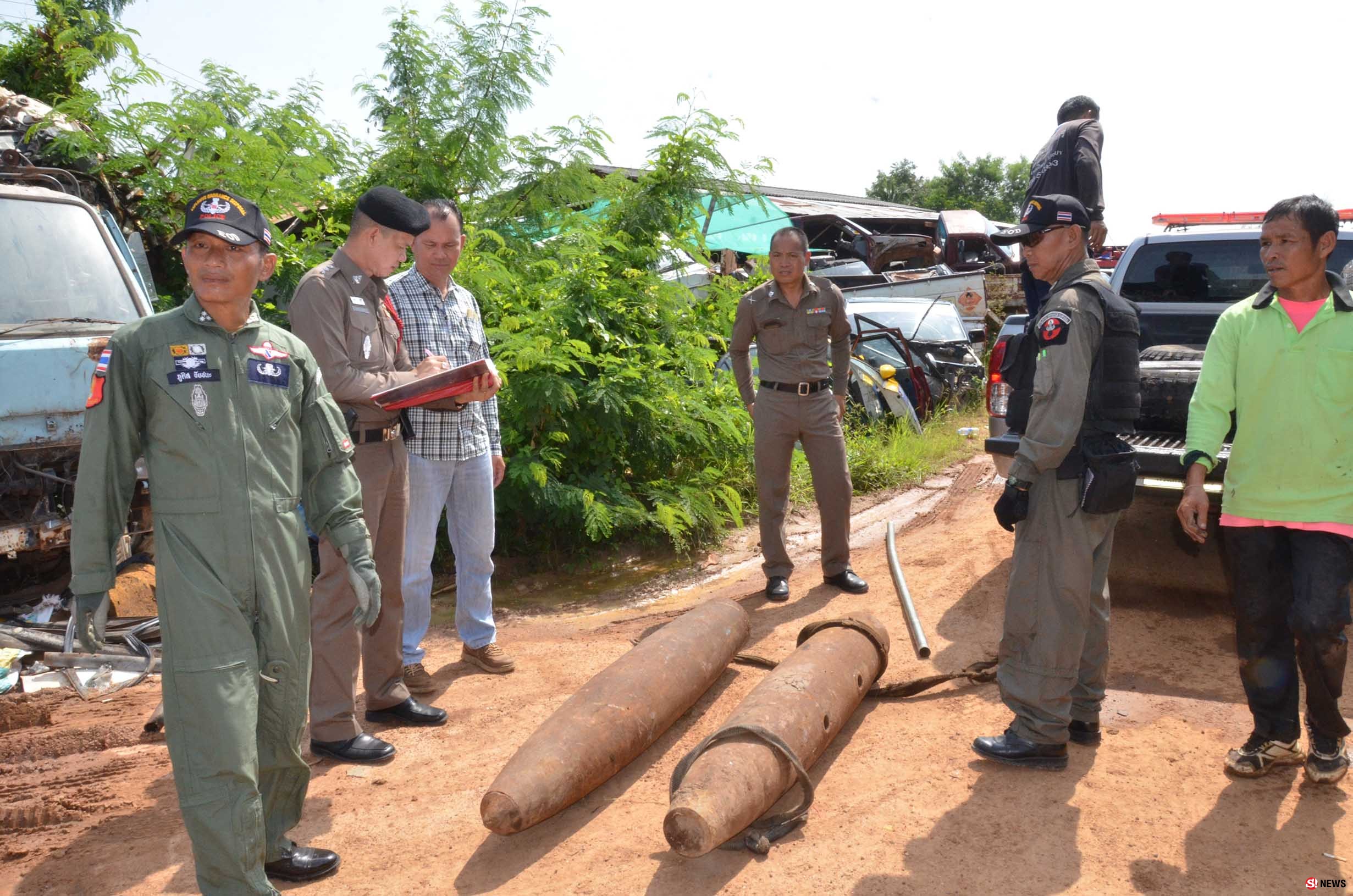 กาฬสินธุ์ระทึกพบระเบิดติดเครื่องบินรบหนัก 1,000 ปอนด์โผล่ร้านเซียงกง