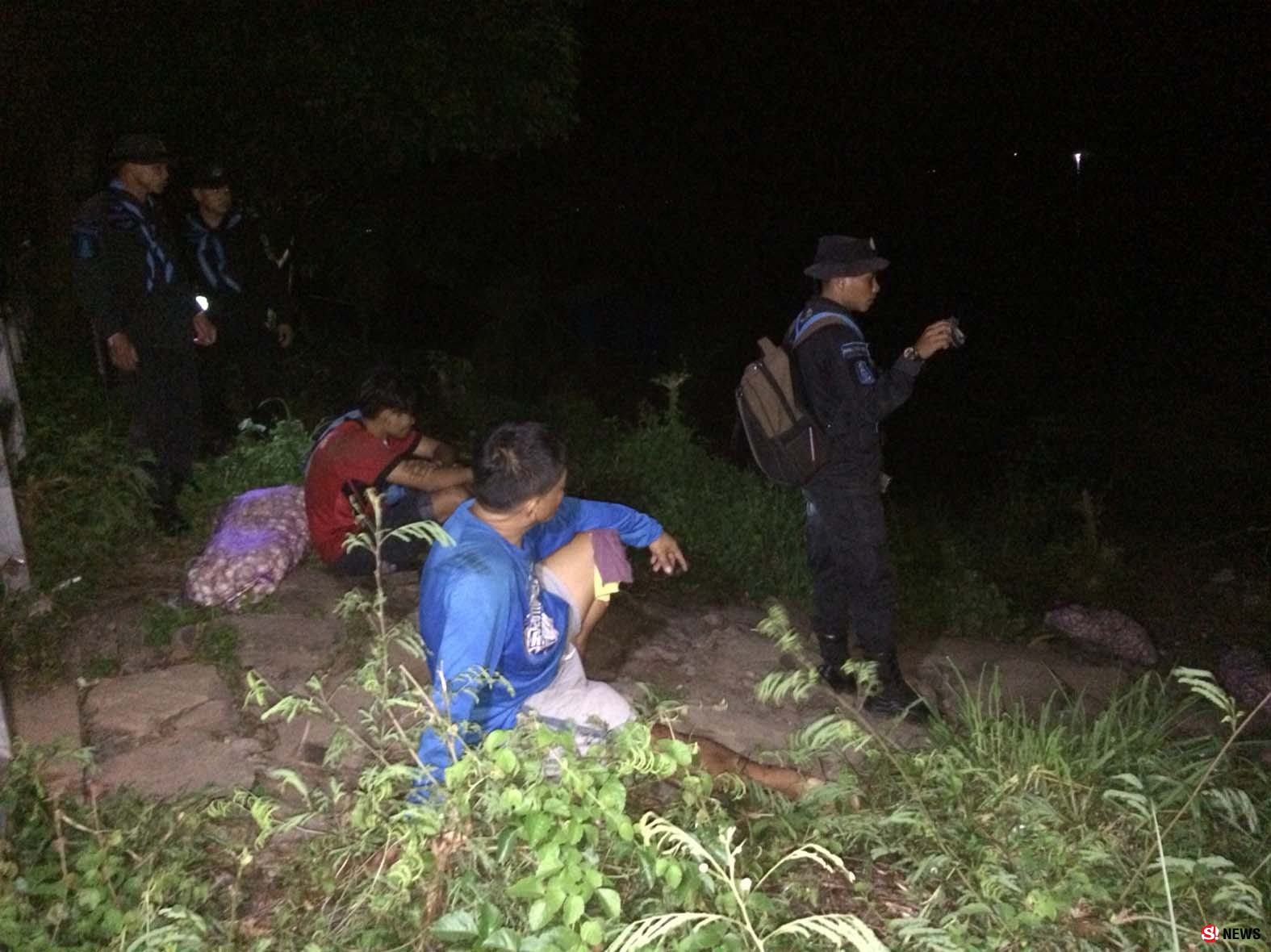 หวิดปะทะ-นักข่าวถูกข่มขู่หลังร่วมกับหทารซุ่มจับแก๊งลอบขนกระเทียมเถื่อนเข้าไทย 