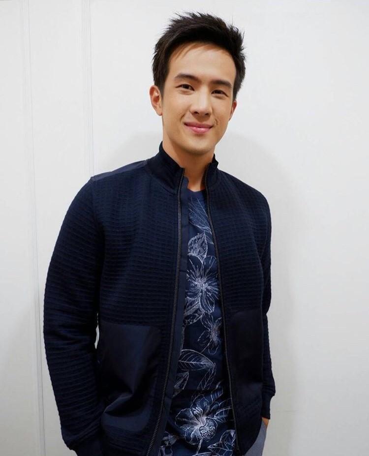 เจมส์ มาร์