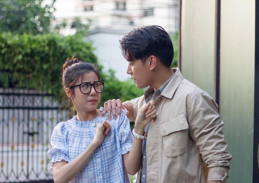 เคน ภูภูมิ - เอสเธอร์