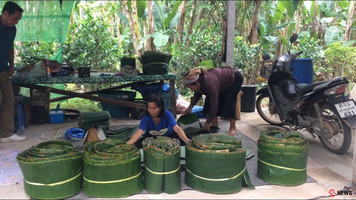 สุราษฎร์ฯ ยอดสั่งใบตองเพื่อทำกระทงเพิ่มเท่าตัว/ปูลม