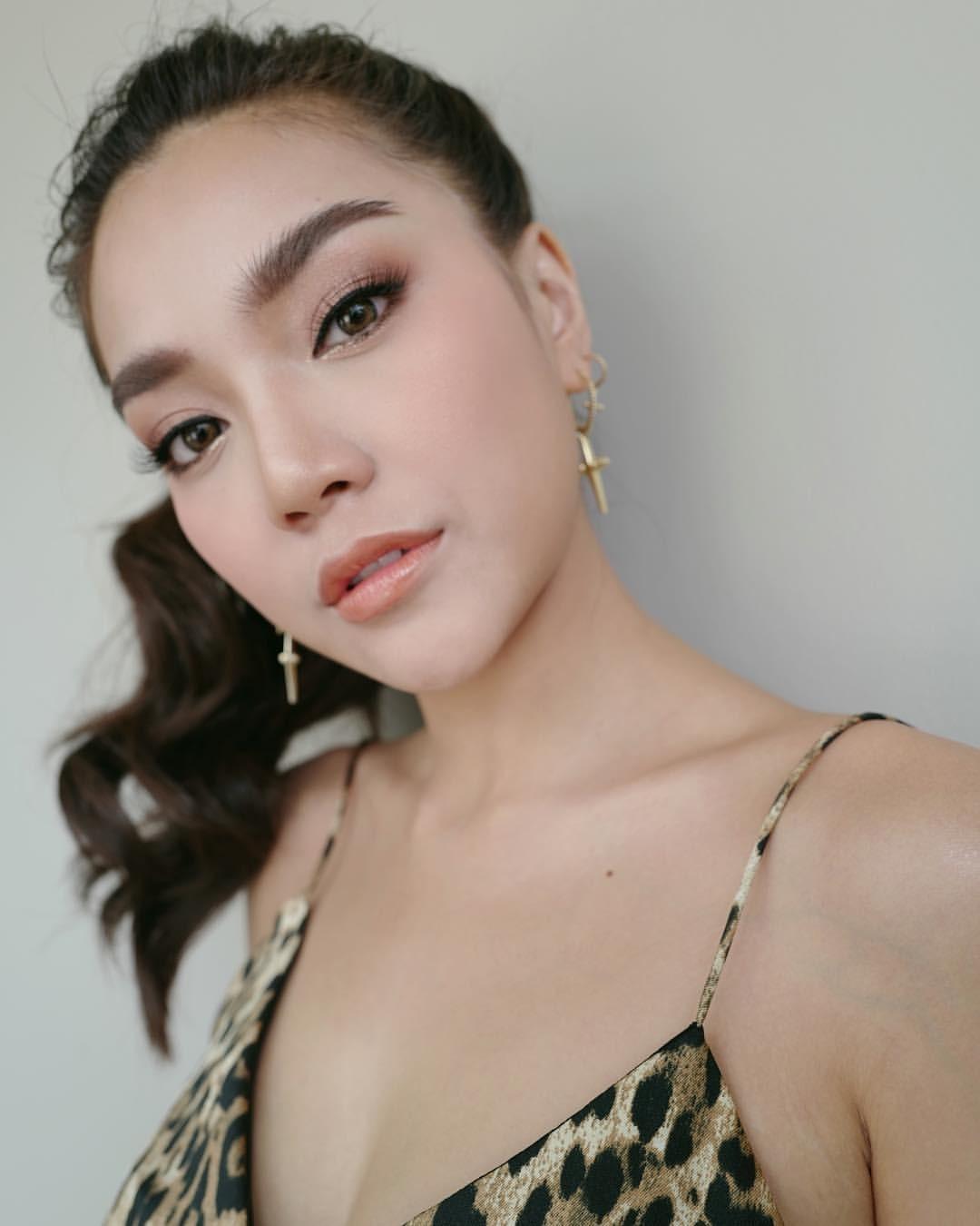 ปราง กัญญ์ณรัณ