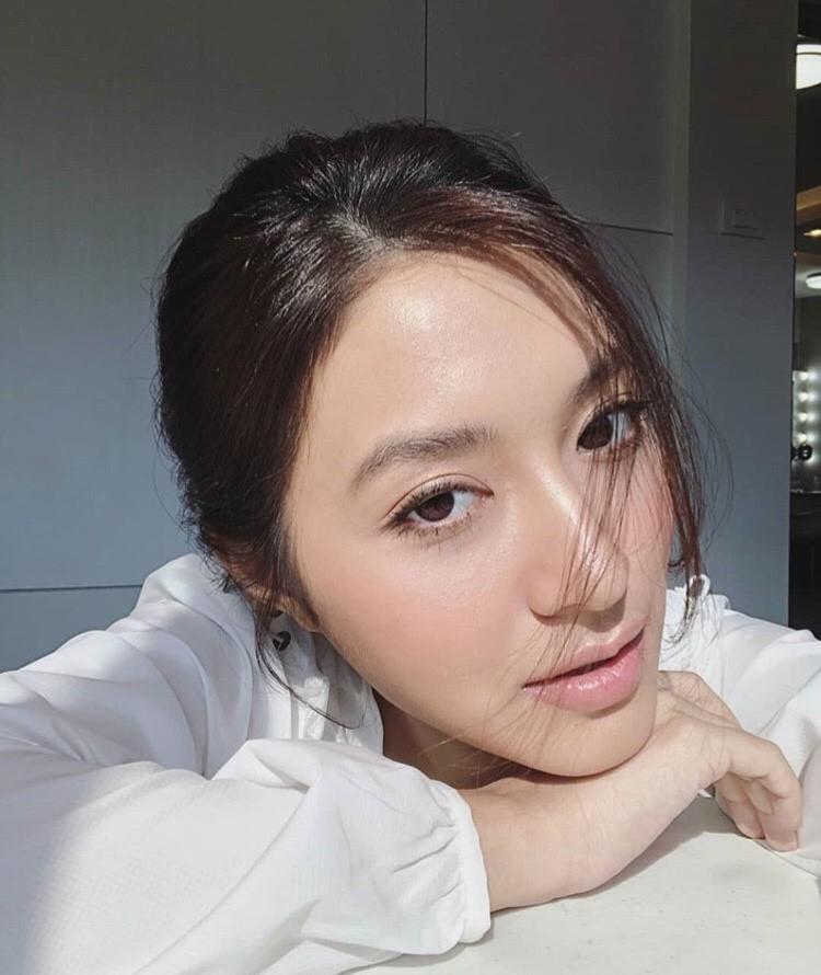 มิว นิษฐา