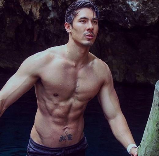 Lewis Tan