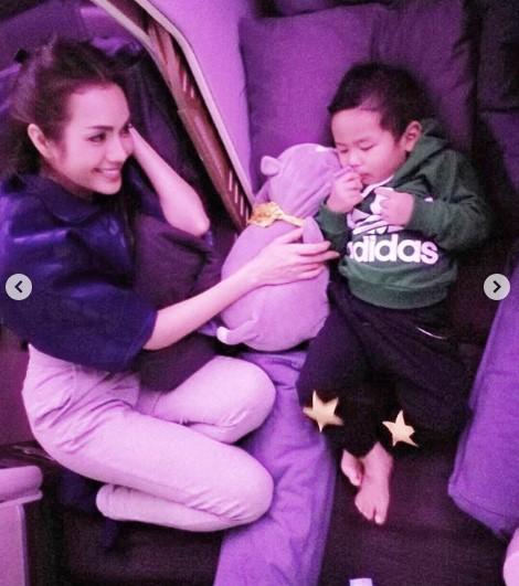 แม่อ๋อม น้องจอมทัพ 