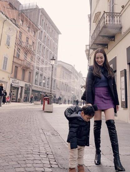 แม่อ๋อม น้องจอมทัพ 