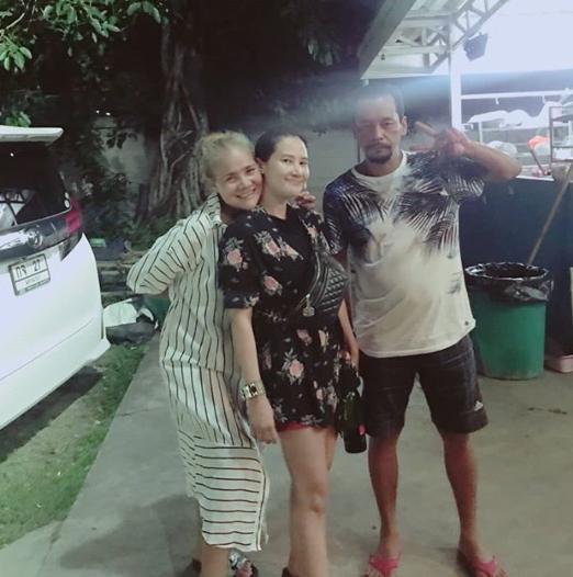 เท่ง กับ ครอบครัว โหน่ง 