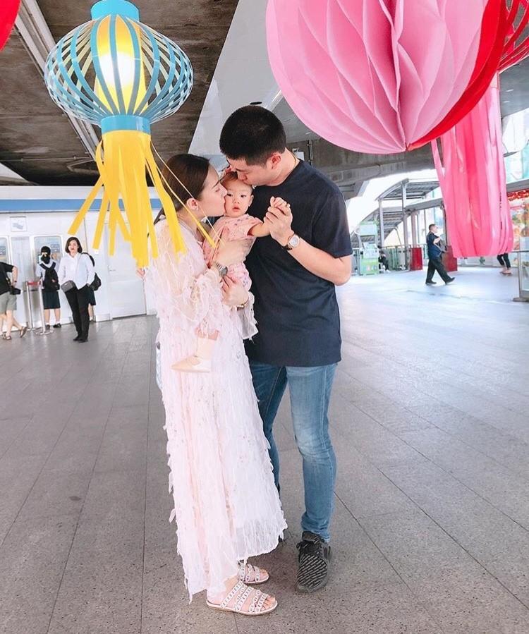 เอ็ม บุษราคัม
