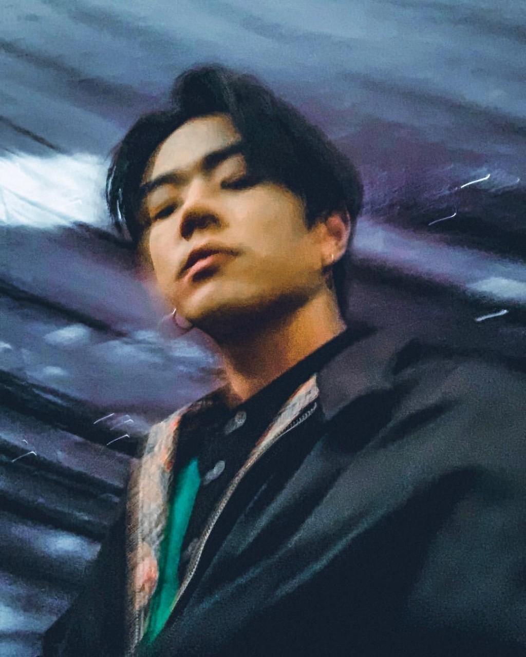 โทนี่ รากแก่น