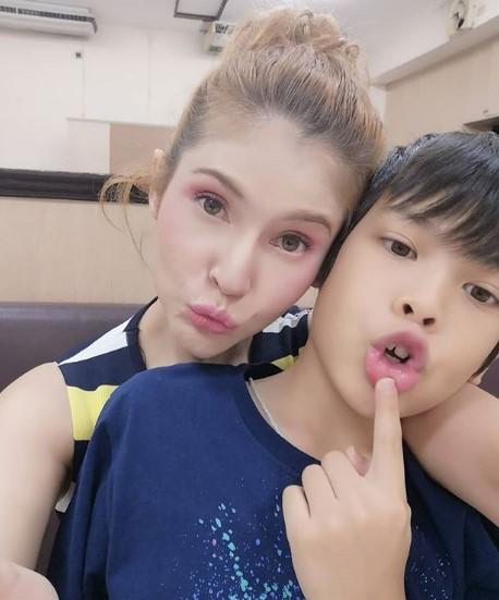 แอนนี่ น้องฑีฆายุ 
