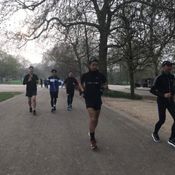 ตูน บอดี้สแลม เซอร์ไพรส์สื่อไทย นำขบวนวิ่งที่ Hyde Park ประเทศอังกฤษ
