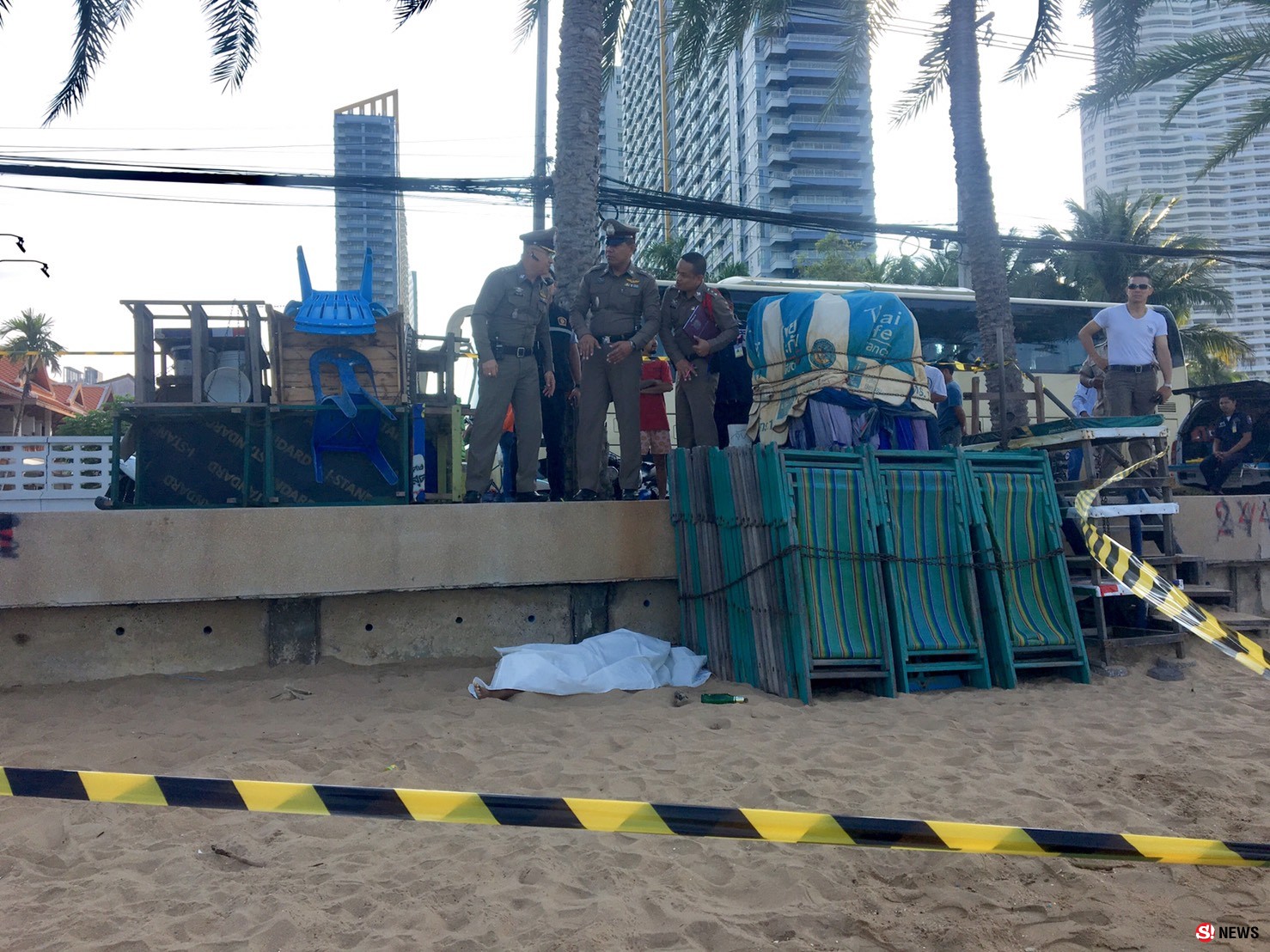 รวบหนุ่มมีเซ็กส์ กับสาวใหญ่ริมหาดจอมเทียน-สารภาพจ่อเผด็จศึกเกิดช็อกเสียชีวิต