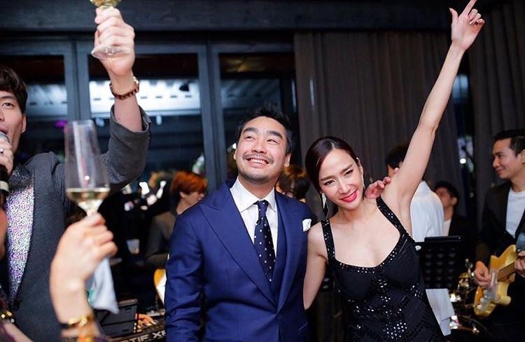 อั้ม พัชราภา - ไฮโซพก