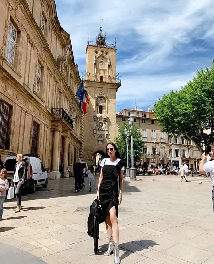 อั้ม พัชราภา - ไฮโซพก