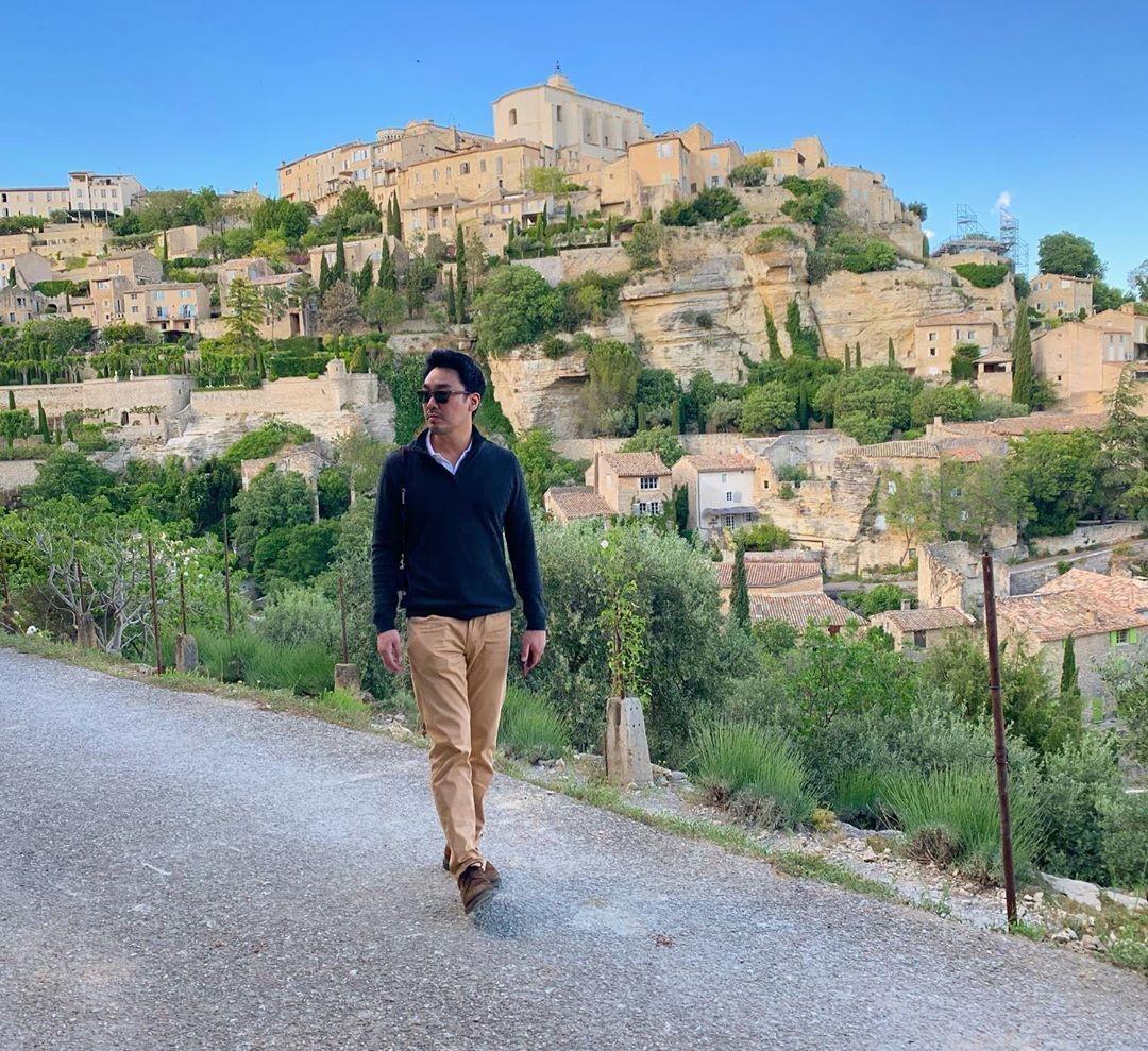 ไฮโซพก ประธานวงศ์ 