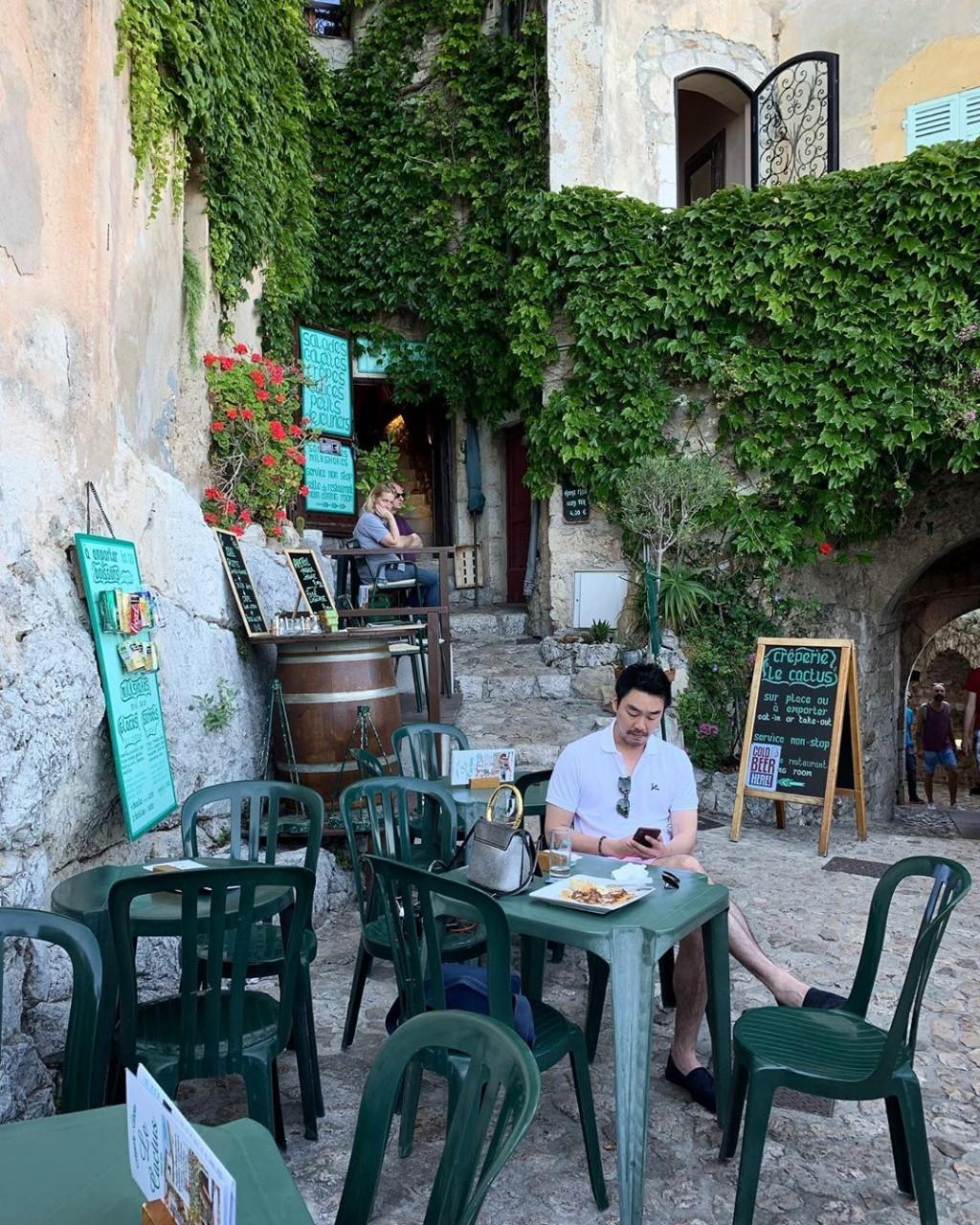 ไฮโซพก ประธานวงศ์ 