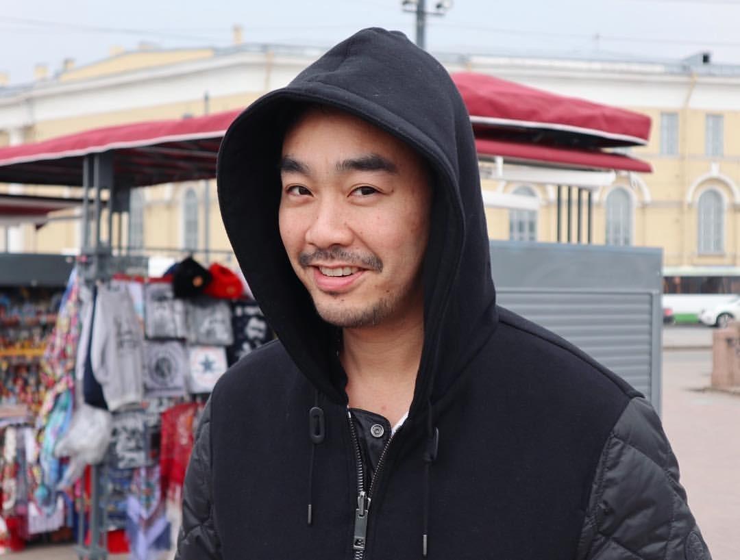 ไฮโซพก ประธานวงศ์ 