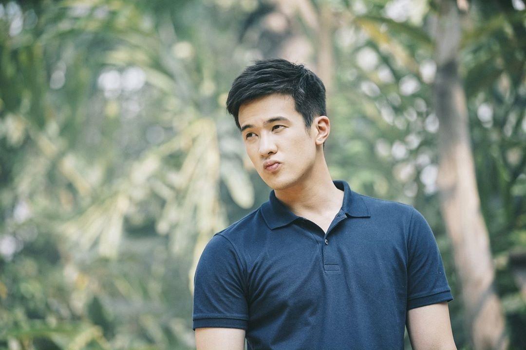 เจมส์ มาร์