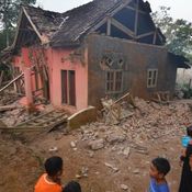 แผ่นดินไหว 6.8 ที่อินโดนีเซีย