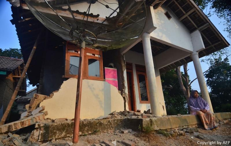 แผ่นดินไหว 6.8 ที่อินโดนีเซีย