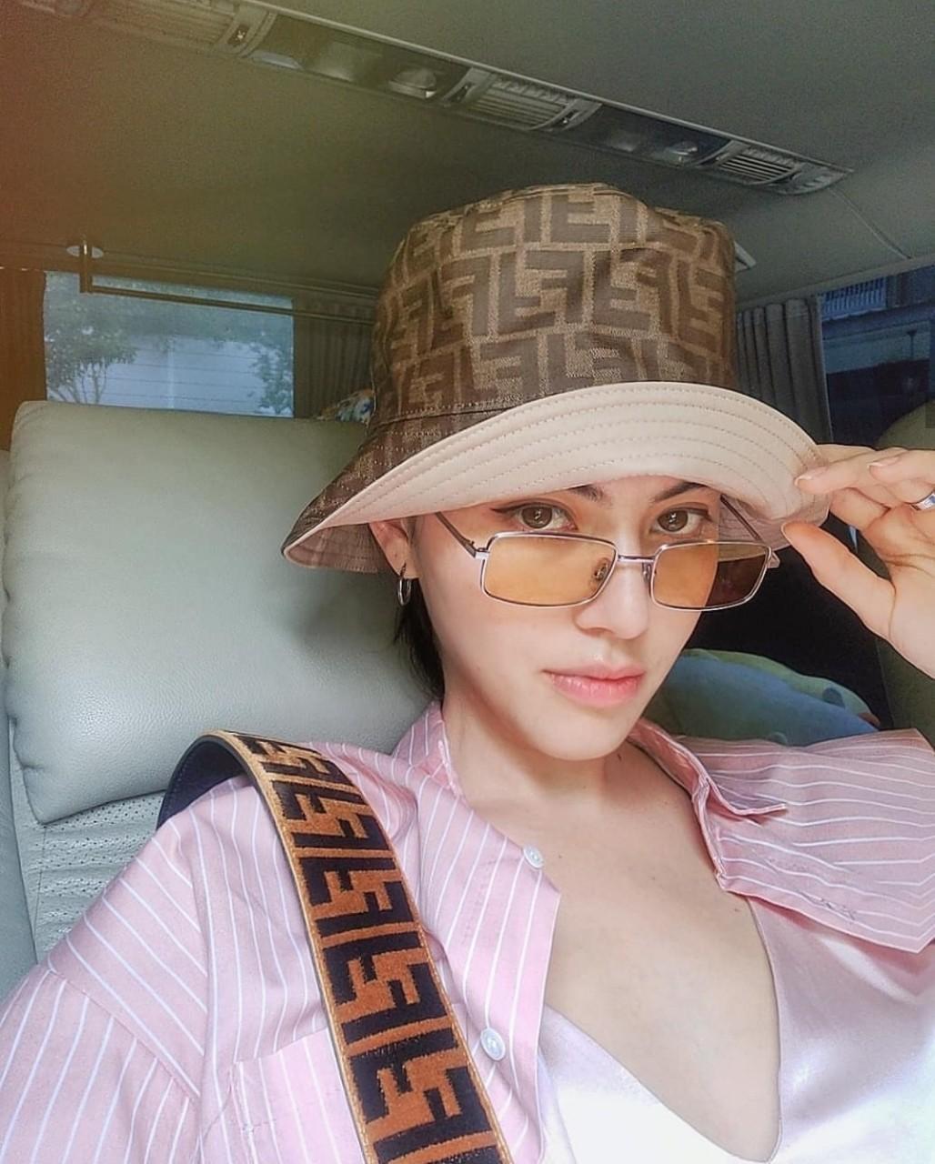 ใหม่ ดาวิกา - เต๋อ ฉันทวิชช์