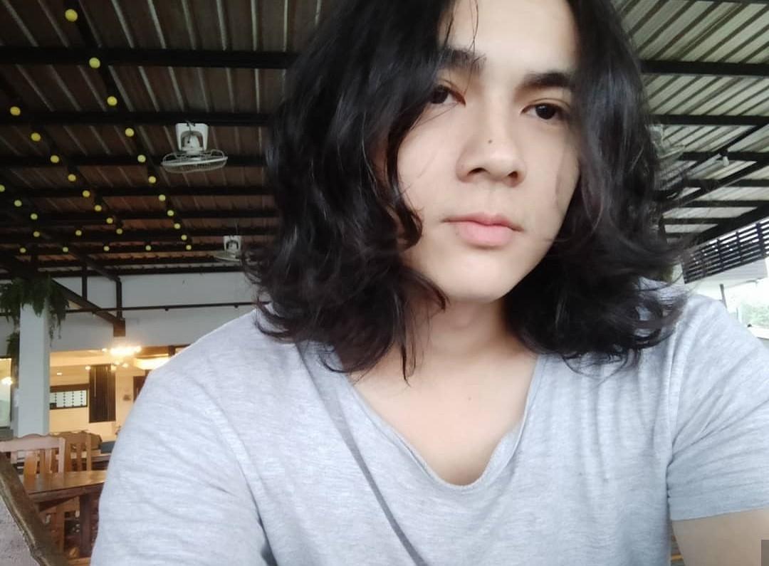 แน็ก ชาลี