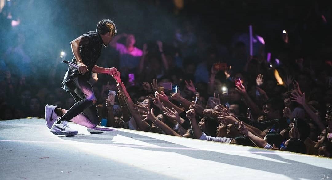 ตูน บอดี้สแลม