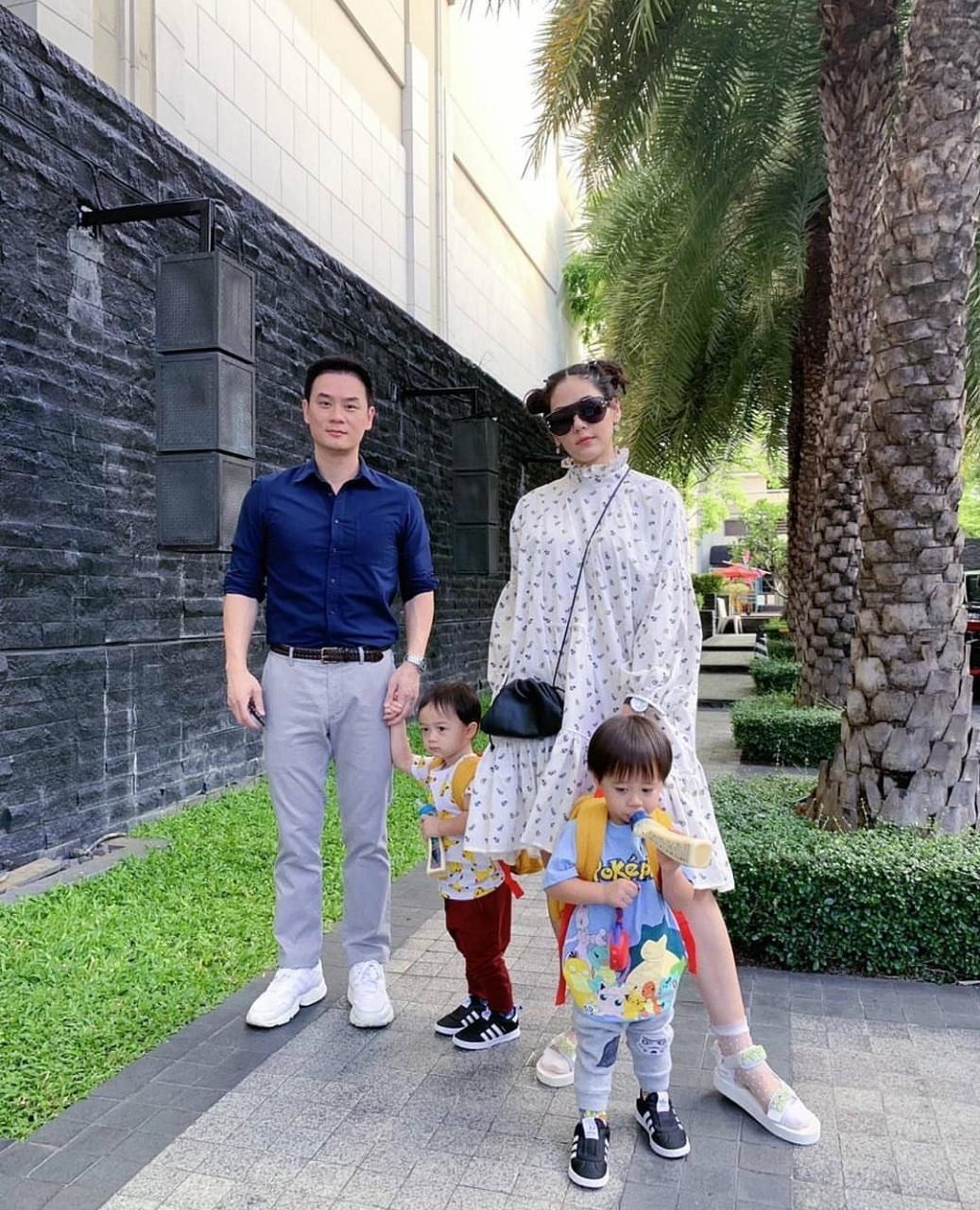 ชมพู่ น็อต