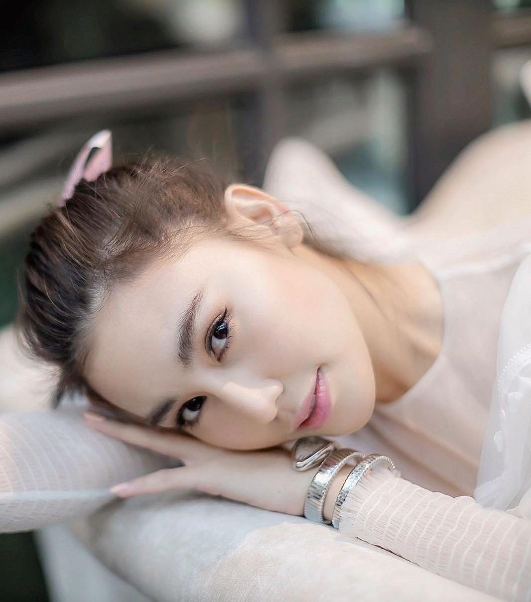 ดาว พิมพ์ทอง