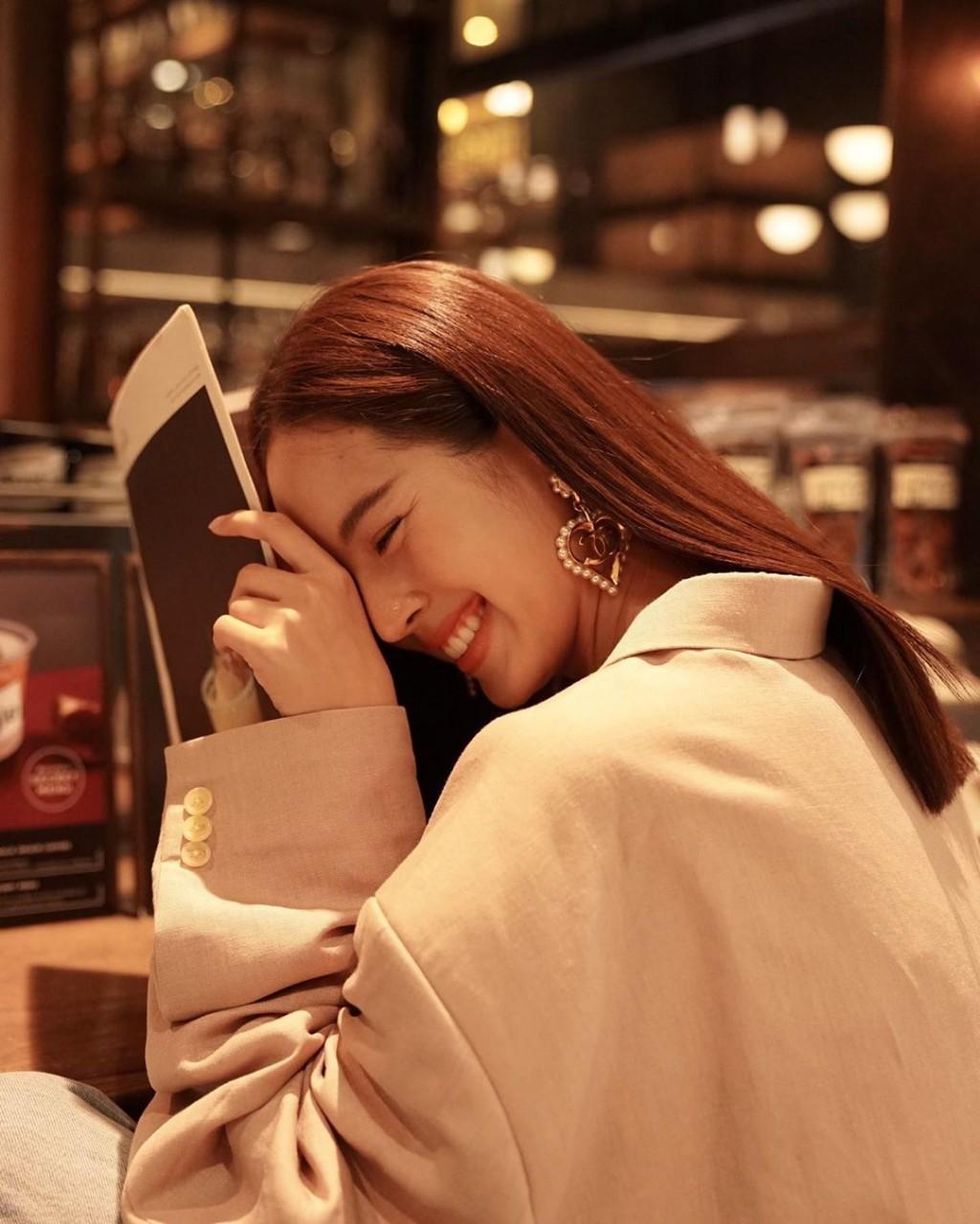 ณิชา ณัฏฐณิชา