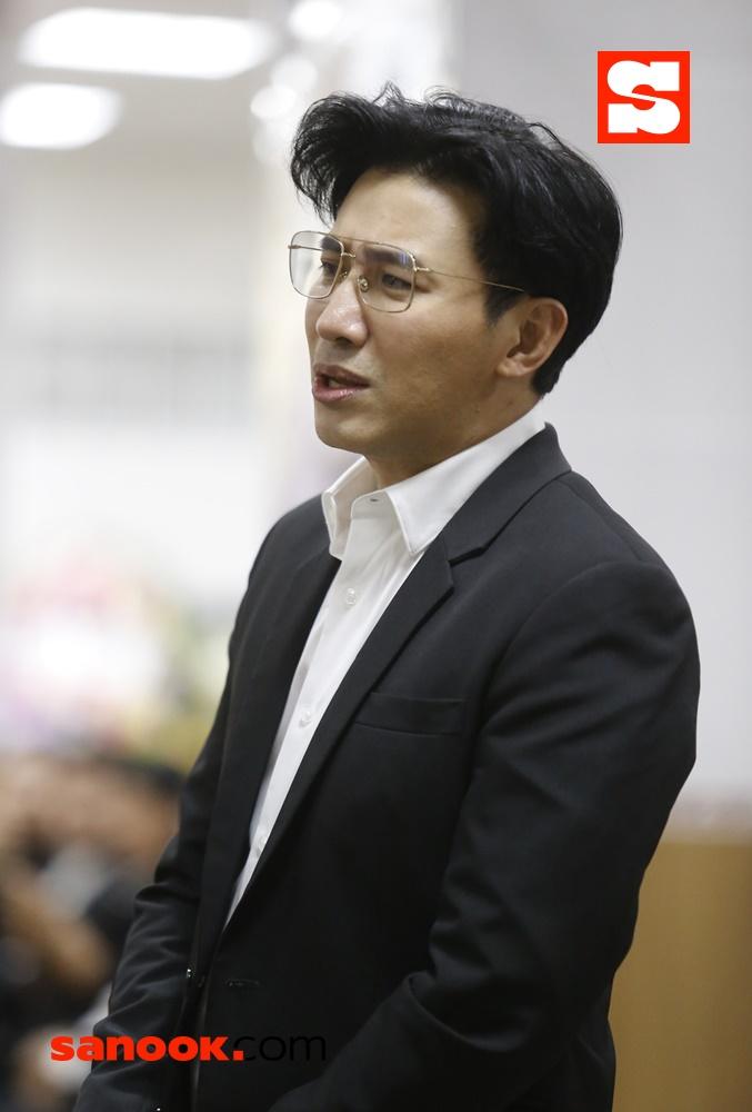 บรรยากาศงานศพแม่ของ ชาคริต แย้มนาม