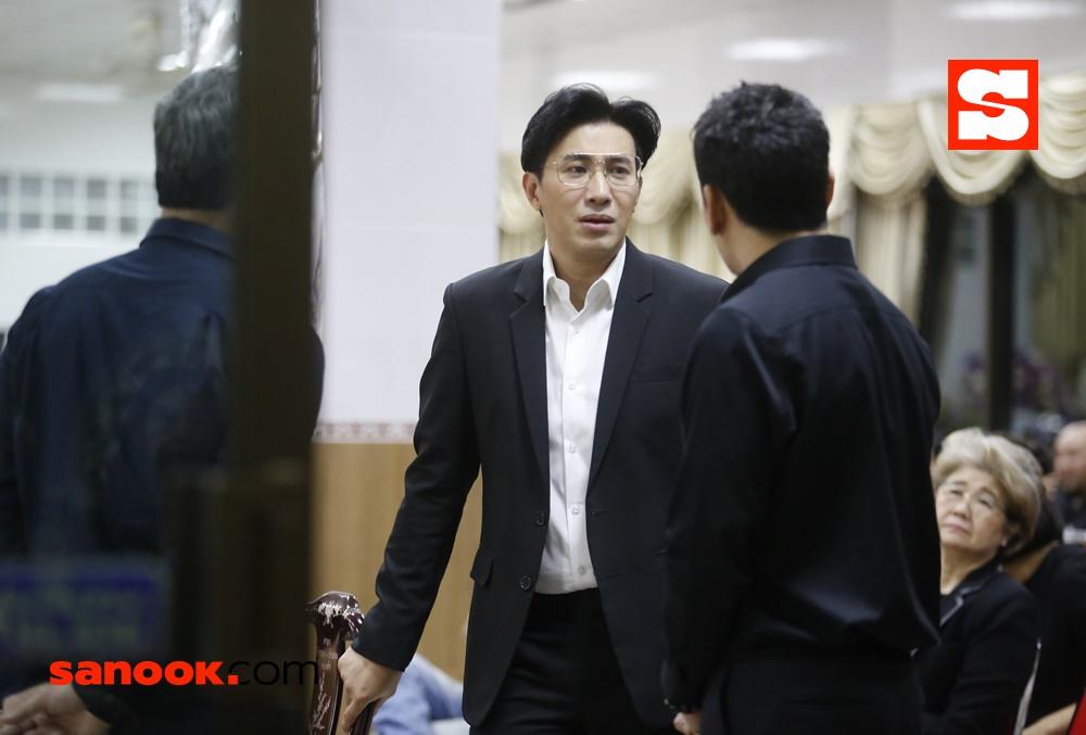 บรรยากาศงานศพแม่ของ ชาคริต แย้มนาม