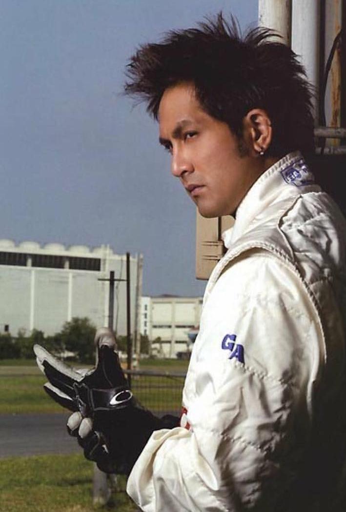 พีท ทองเจือ