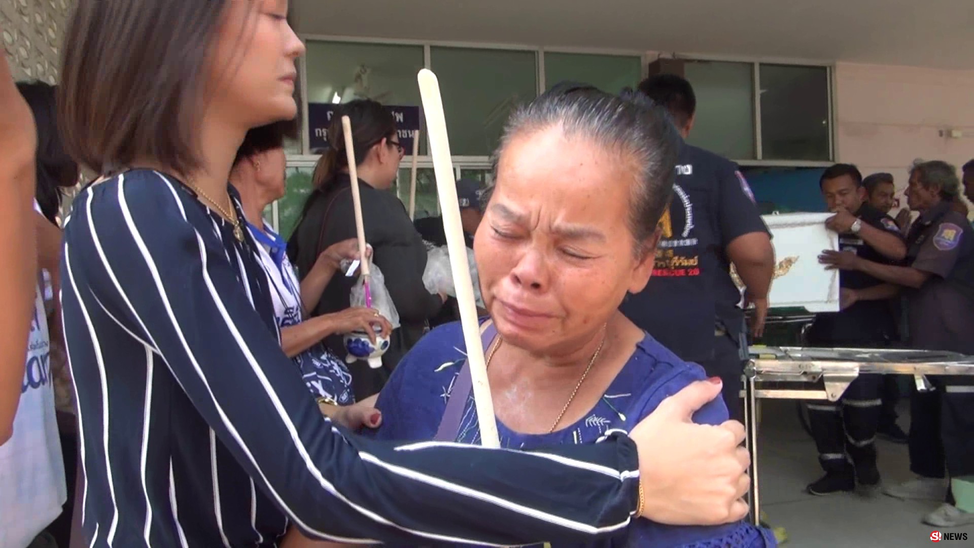 บุรีรัมย์สุดสะเทือนใจ รับร่าง 4 พ่อแม่ลูกเหยื่อกระบะข้ามเลนชนดับยกคันเสียงร้องระงมเพื่อนโพสต์อาลัย