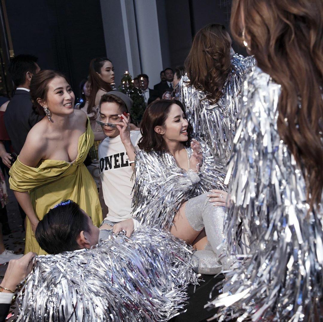 น้ำชา ชีรณัฐ - ดร.วาว ดิลกะ