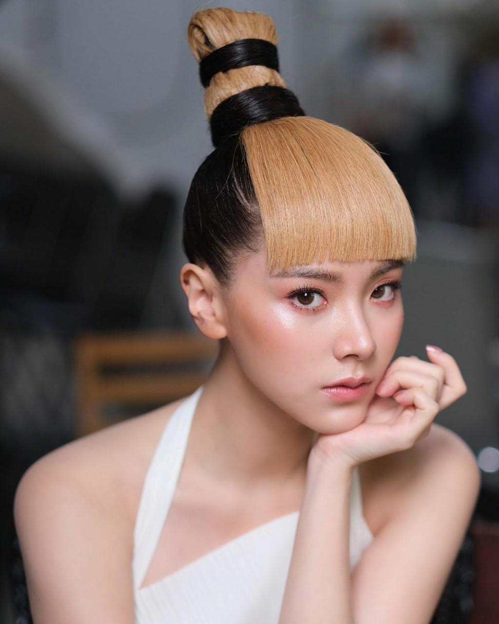 ใบเฟิร์น พิมพ์ชนก