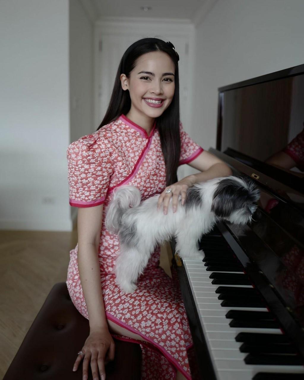 ญาญ่า อุรัสยา