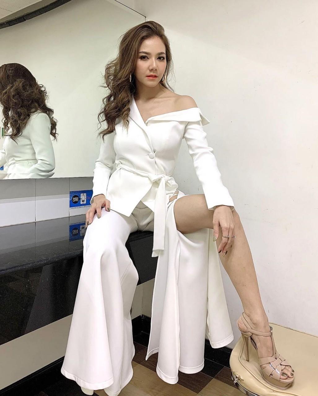 จ๊ะ อาร์สยาม