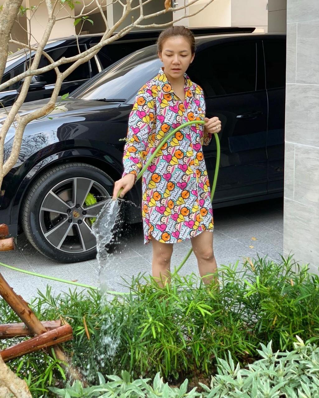 จ๊ะ อาร์สยาม