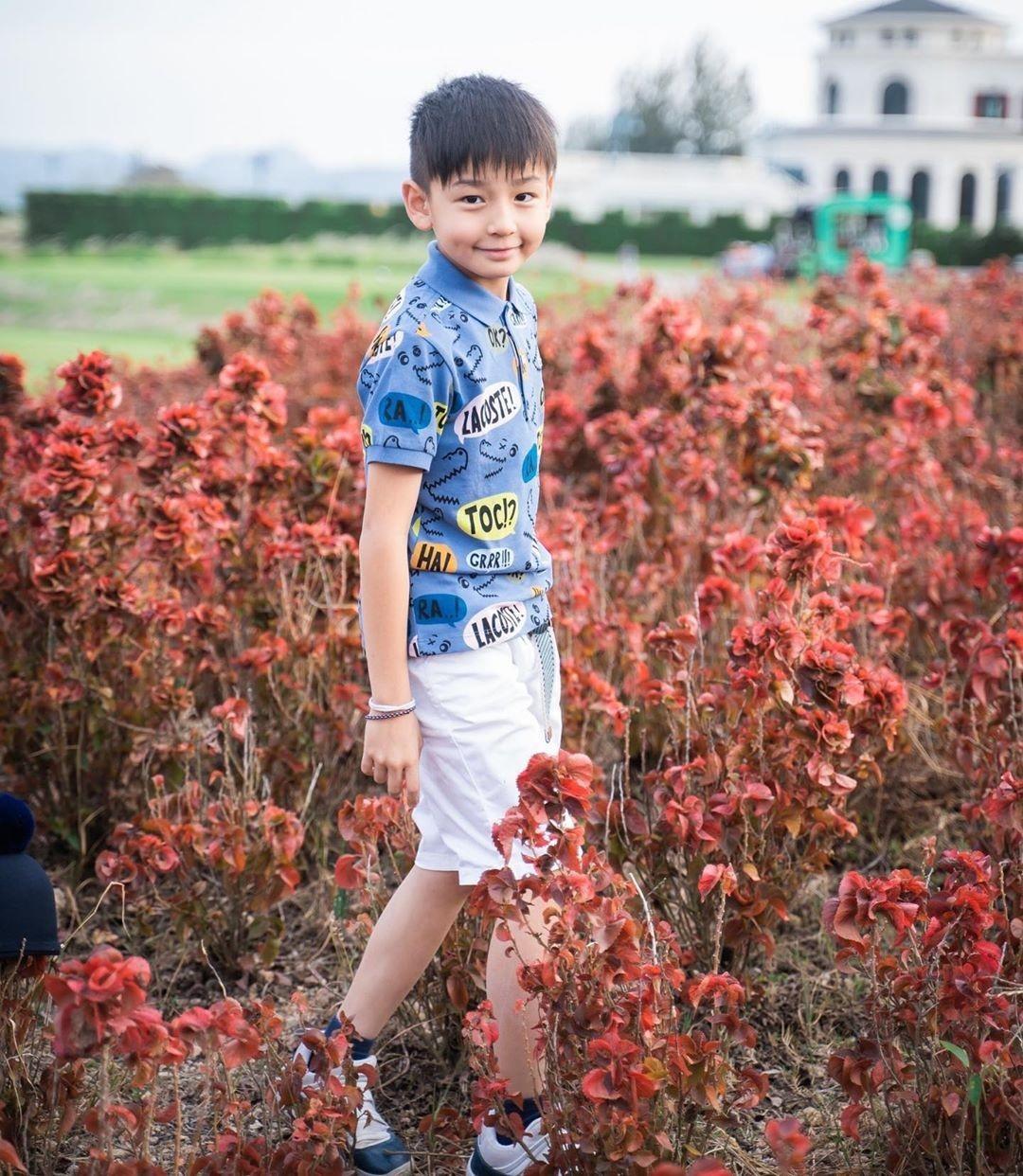 น้องชิโน่ ลูกพลอย ชิดจันทร์