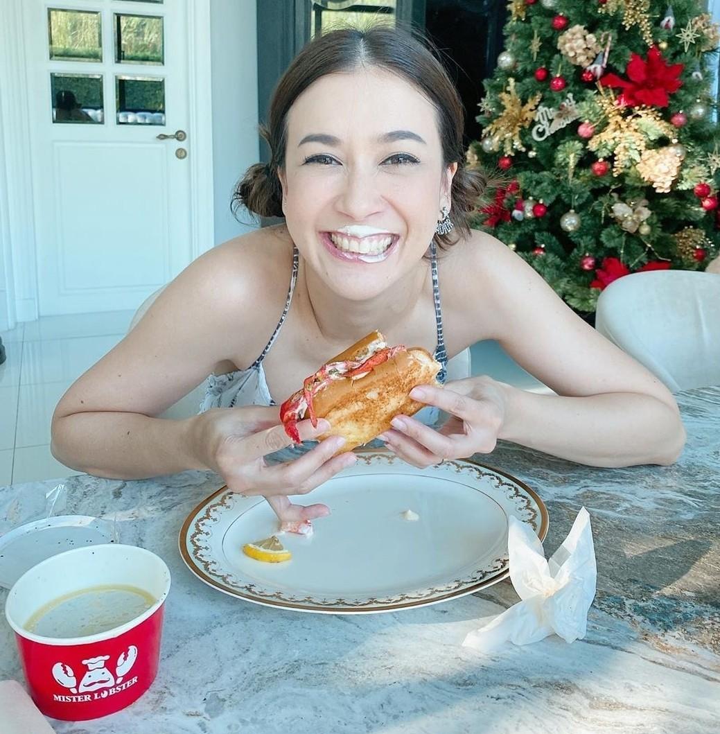 เอมี่ กลิ่นประทุม